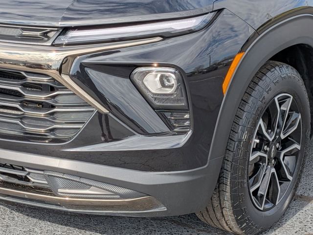 Used 2025 Chevrolet TrailBlazer ACTIV w/ Convenience Package image 9