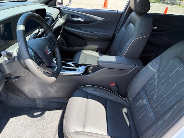 New 2026 Buick Envista Avenir FWD image 4