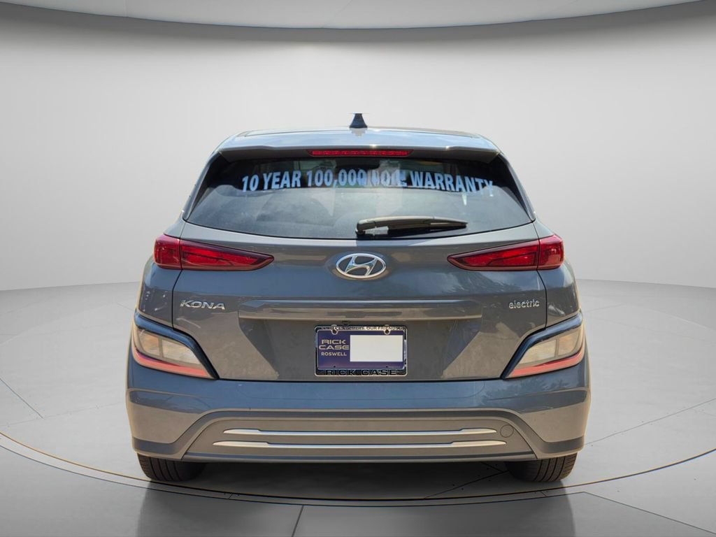 Used 2023 Hyundai Kona SEL FWD image 5