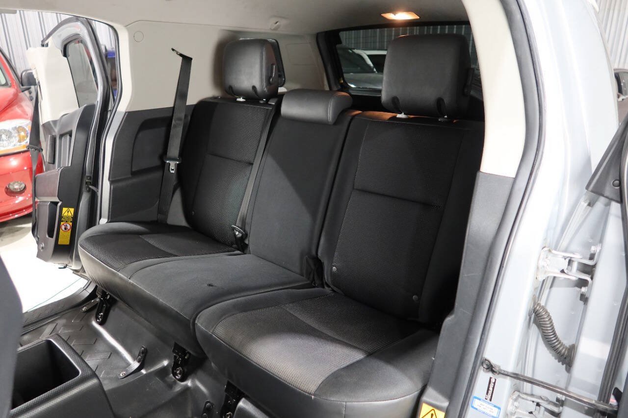 Used 2014 Toyota FJ Cruiser 4WD w/ Convenience Package image 17