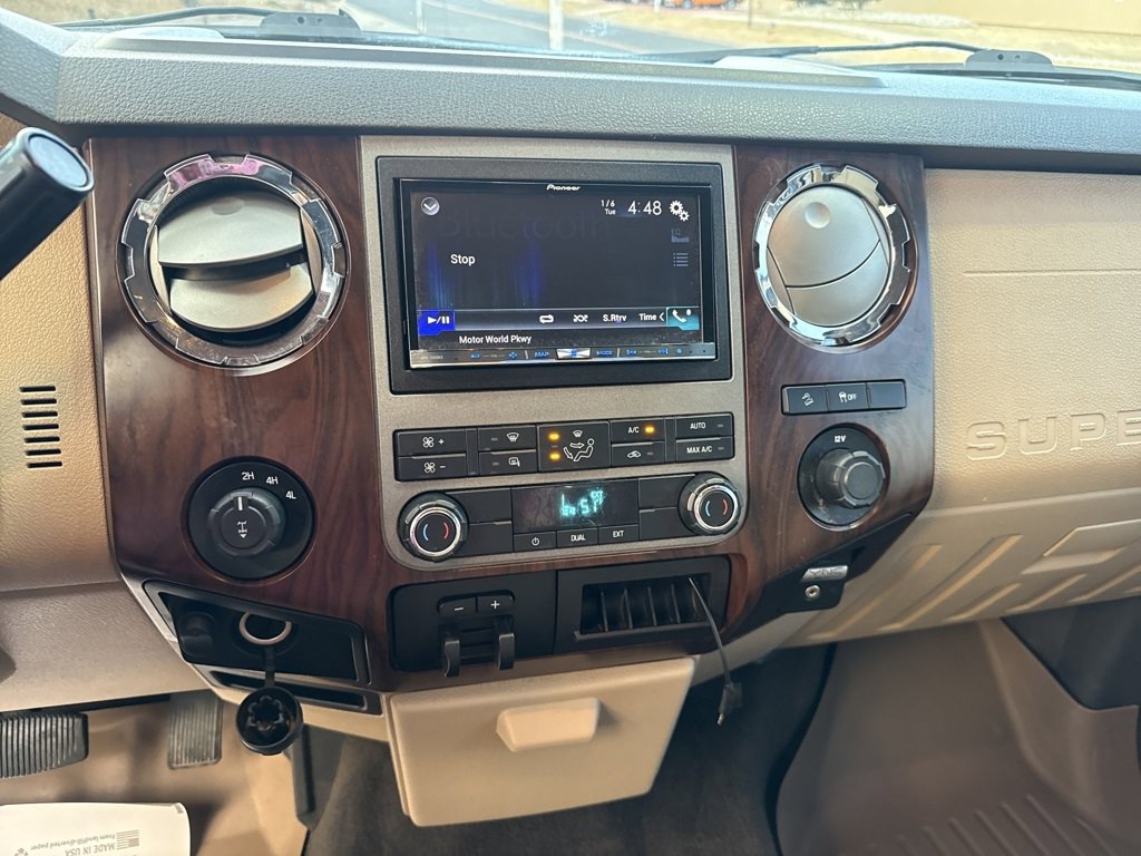 Used 2011 Ford F250 Lariat w/ FX4 Off Road Pkg image 13