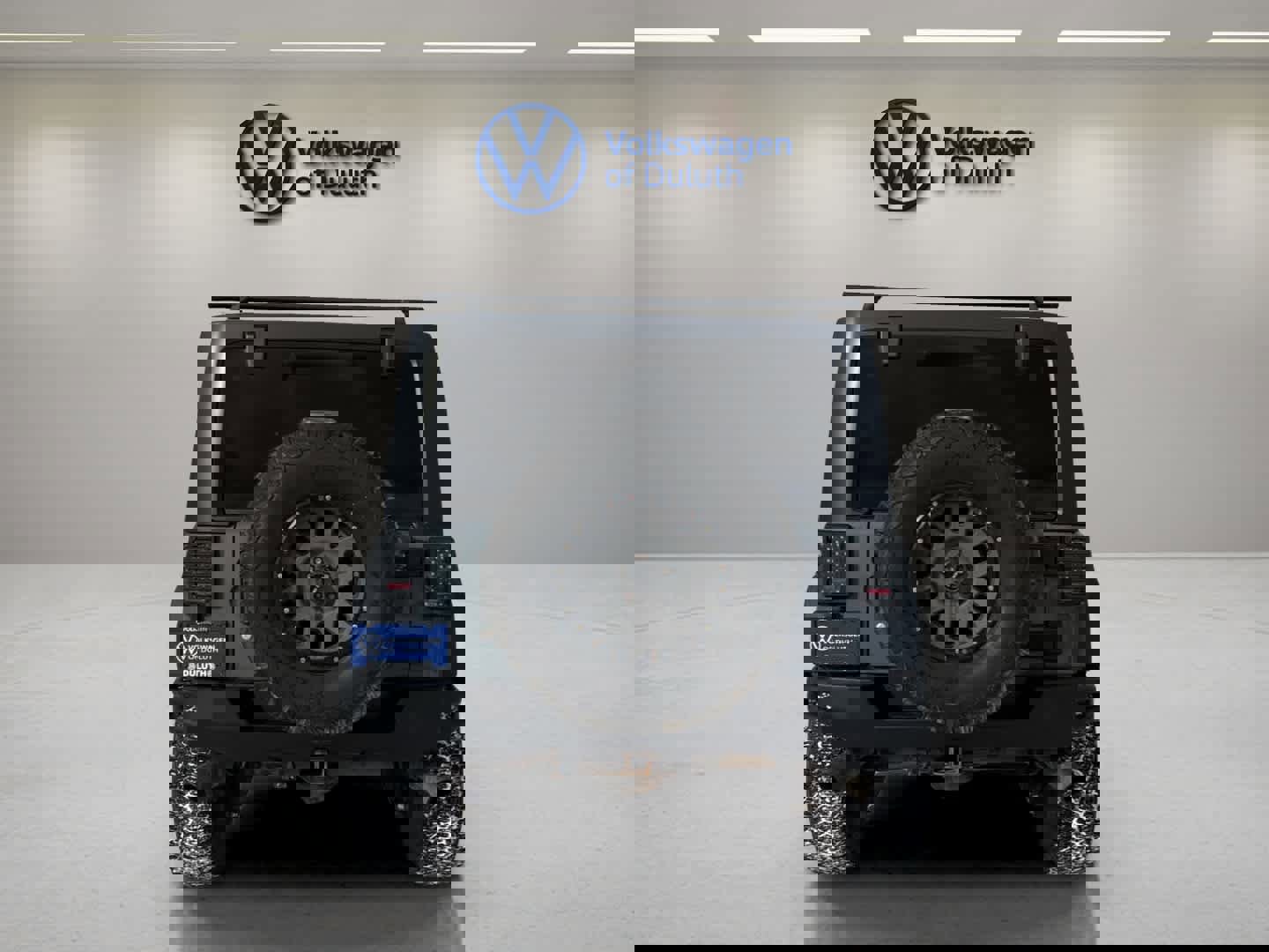 Used 2014 Jeep Wrangler Unlimited Rubicon w/ Connectivity Group image 7