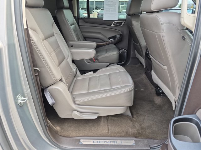 Used 2019 GMC Yukon XL Denali w/ Denali Ultimate Package AWD/4WD image 22