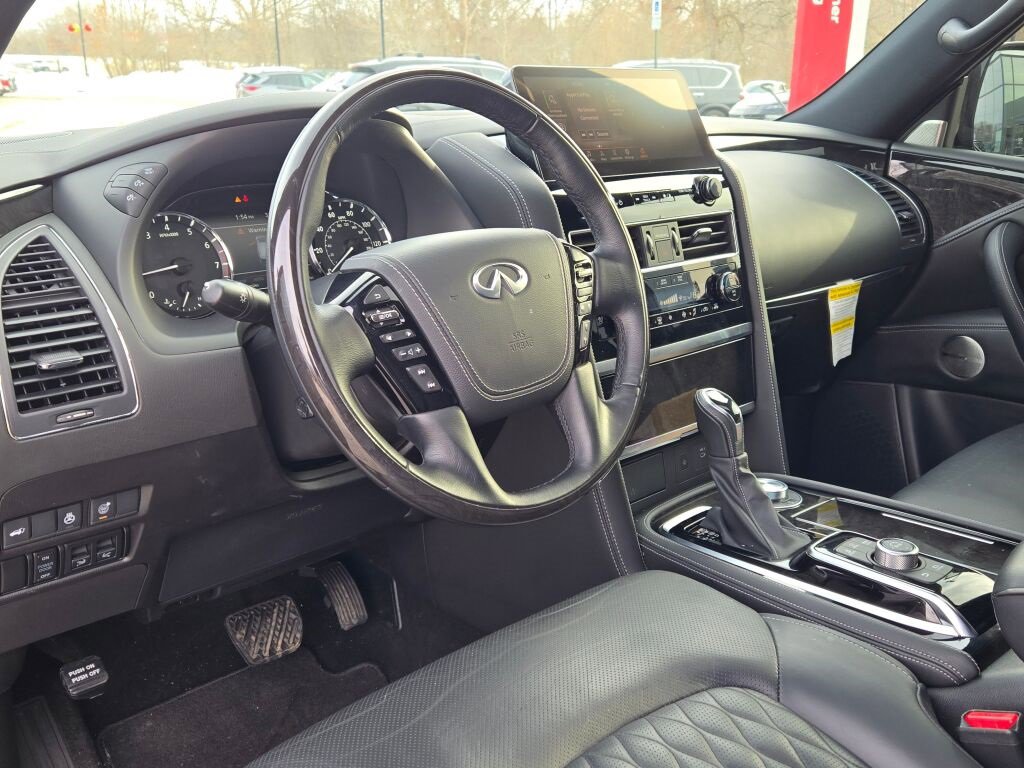 Used 2024 INFINITI QX80 Sensory w/ Cargo Package image 26