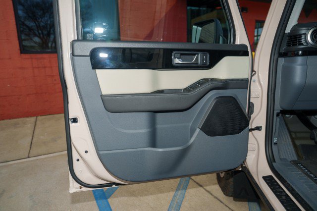 Used 2025 INEOS Grenadier Station Wagon AWD/4WD image 14