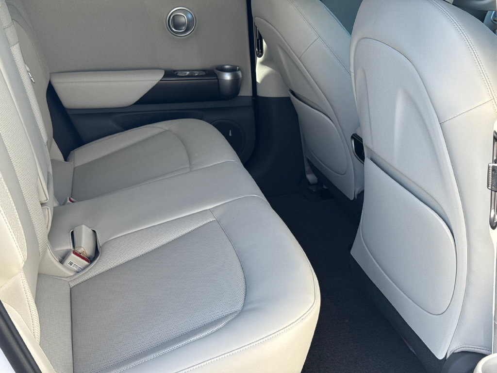 New 2027 Genesis GV60 RWD image 15