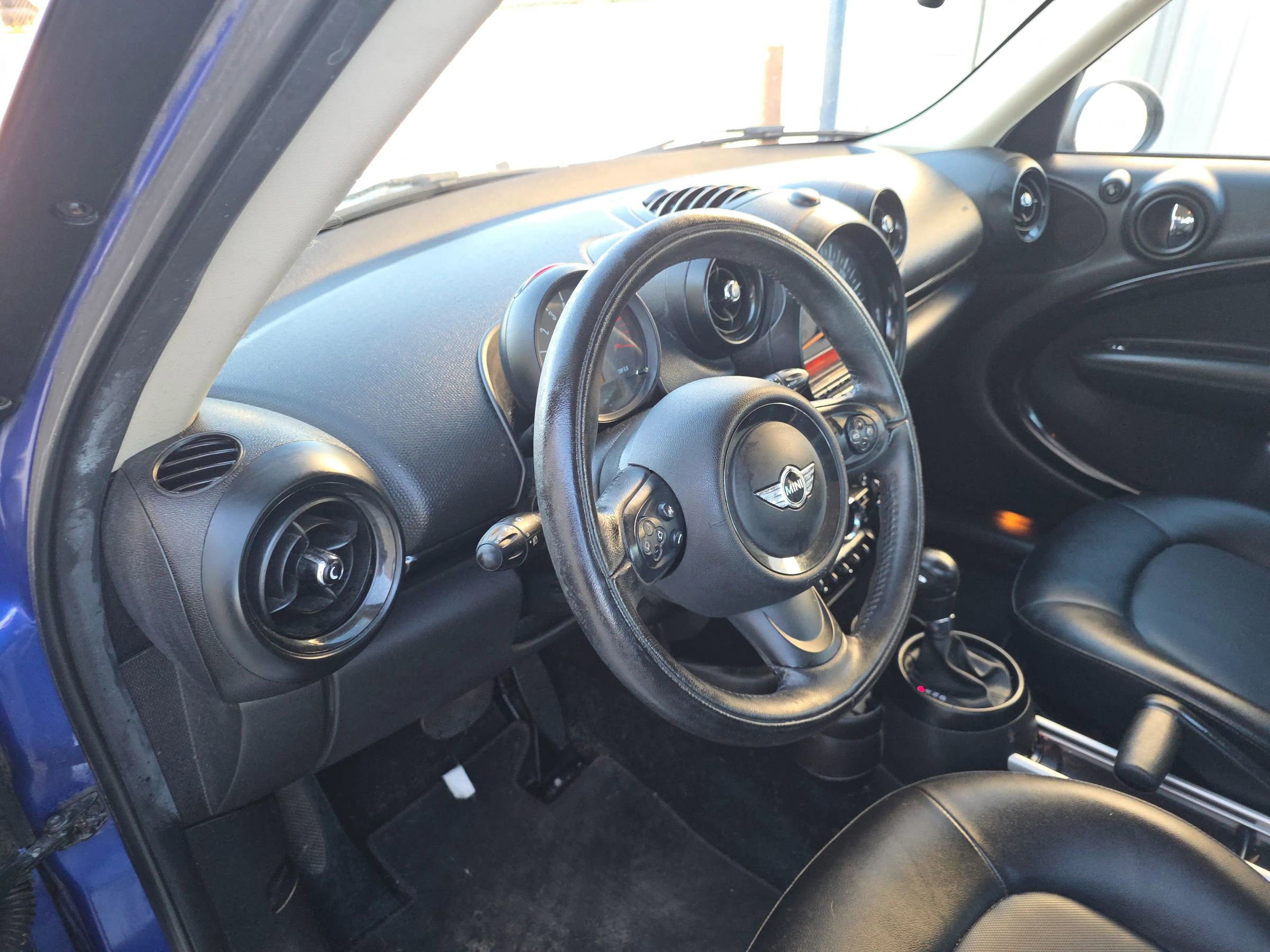 Used 2015 MINI Cooper Countryman Cooper Hatchback 4D image 23