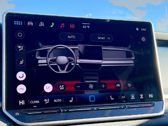 New 2026 Volkswagen Tiguan SE AWD/4WD image 14