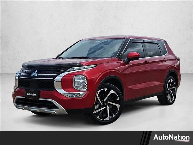 Used 2024 Mitsubishi Outlander SE