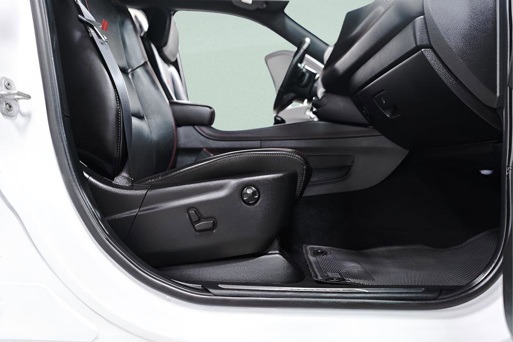 Used 2025 Dodge Durango R/T image 41