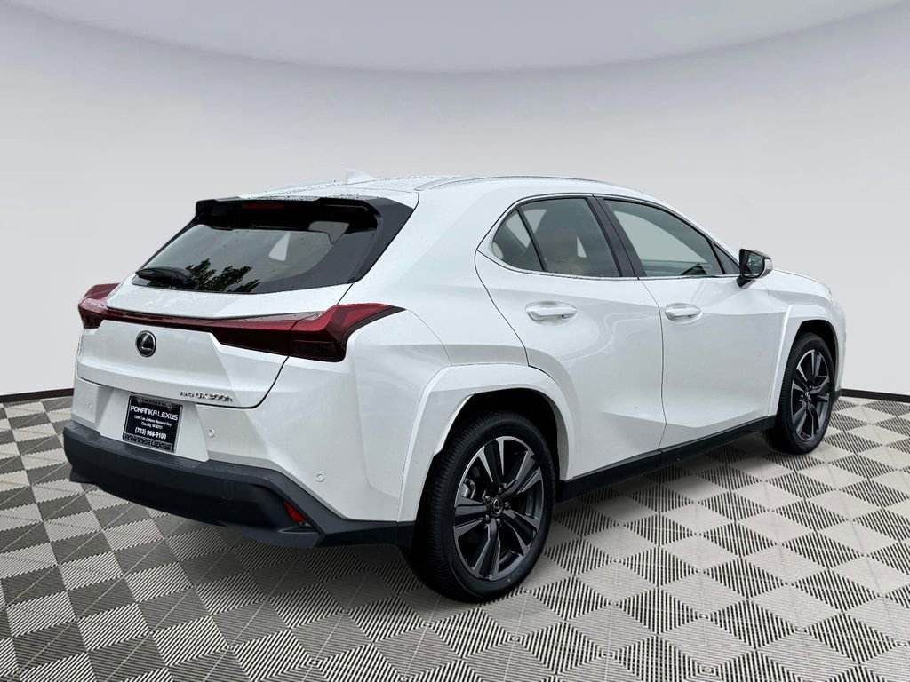 Used 2025 Lexus UX 300h AWD w/ Accessory Package (Z1) image 2