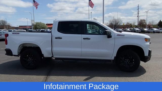 Certified 2022 Chevrolet Silverado 1500 Custom Trail Boss w/ LPO, Dark Essentials Package AWD/4WD image 10