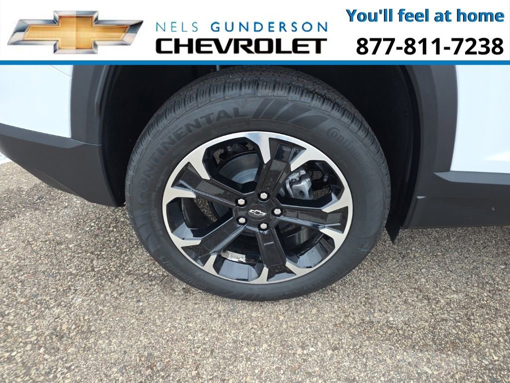 New 2026 Chevrolet Equinox LT w/ Convenience Package II image 9