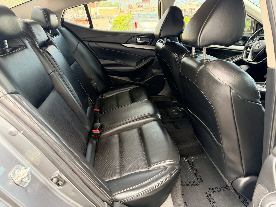 Used 2018 Nissan Maxima 3.5 SV FWD image 15