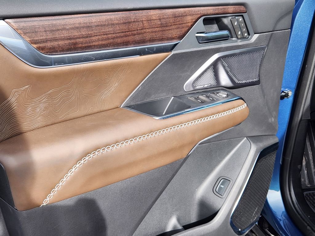 New 2026 GMC Acadia Denali Ultimate image 12