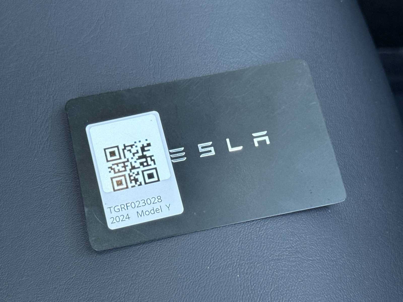 Used 2024 Tesla Model Y Performance AWD/4WD image 28