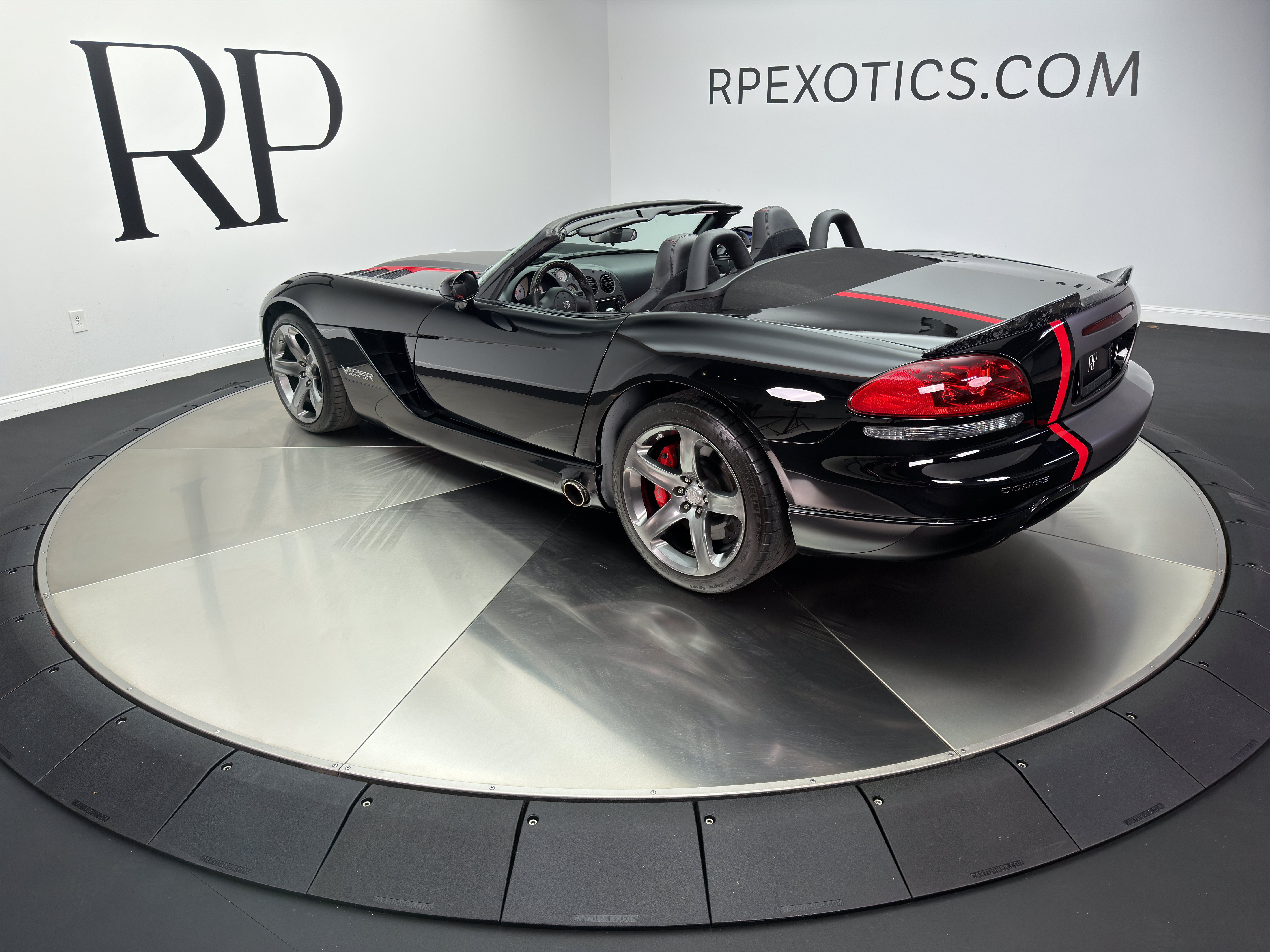Used 2008 Dodge Viper SRT-10 w/ Protection Group RWD image 5