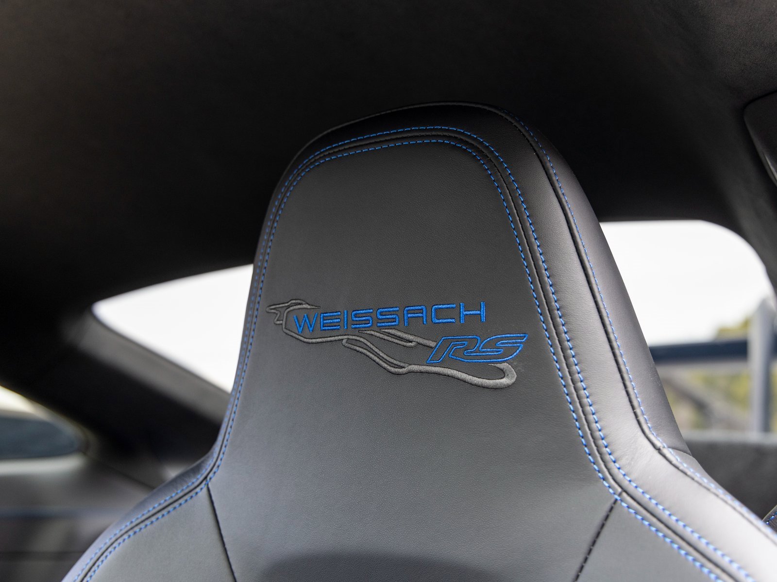 Certified 2025 Porsche 911 GT3 RS image 39