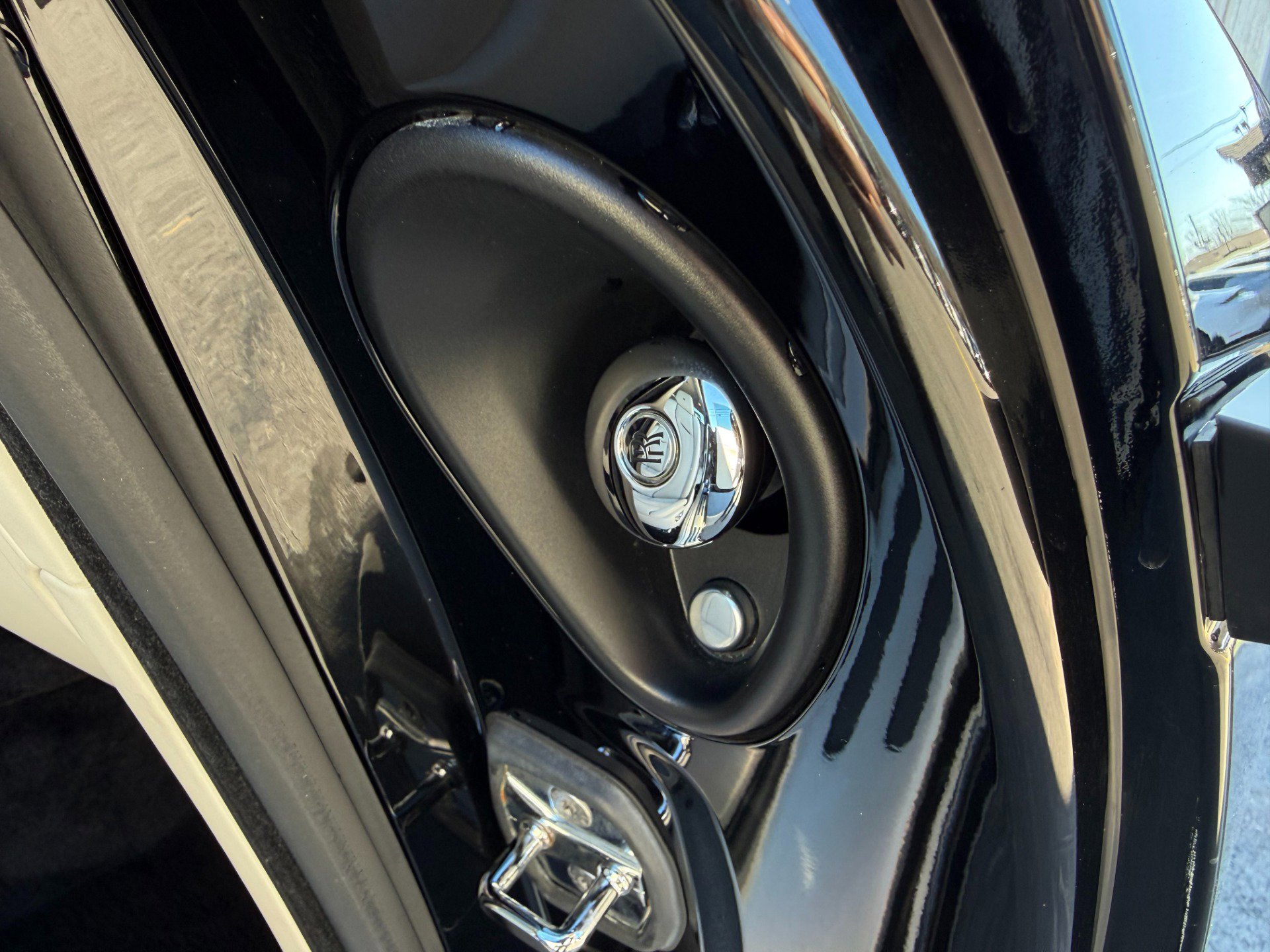 Used 2014 Rolls-Royce Wraith image 19