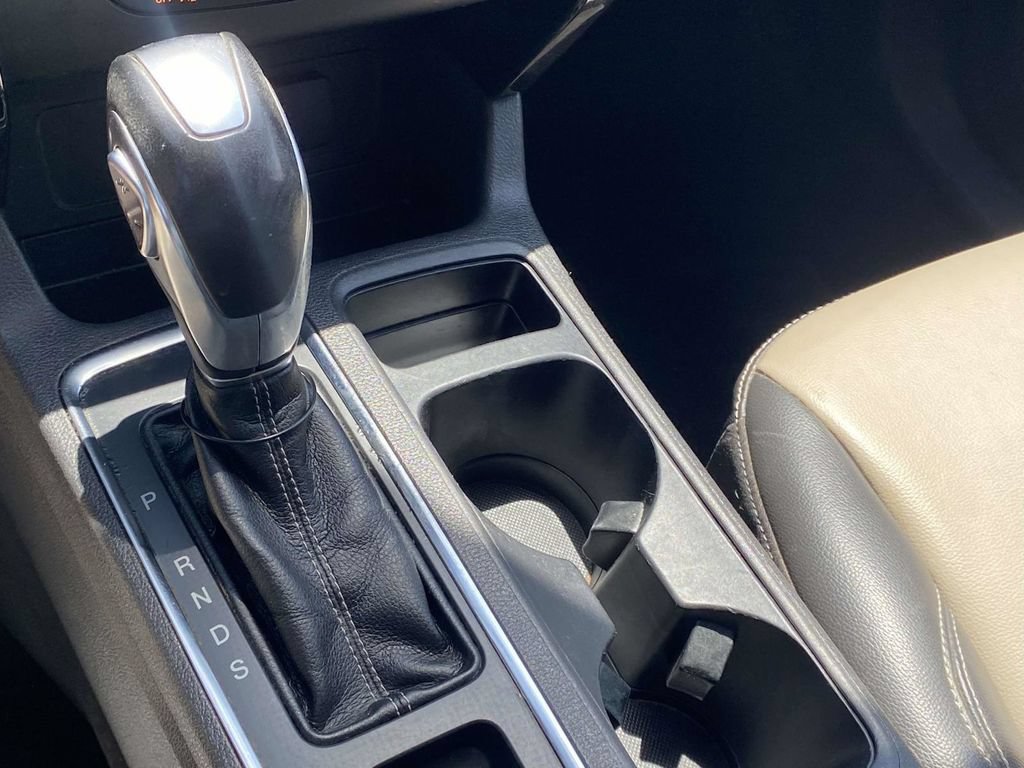 Used 2019 Ford Escape SEL FWD image 26