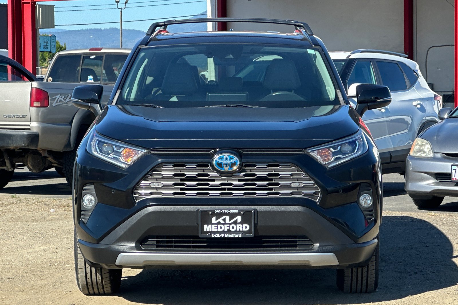 Used 2020 Toyota RAV4 Limited w/ All Weather Liner Package AWD/4WD image 10