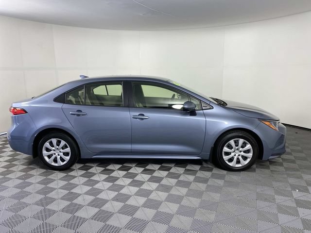 Used 2024 Toyota Corolla LE FWD image 8