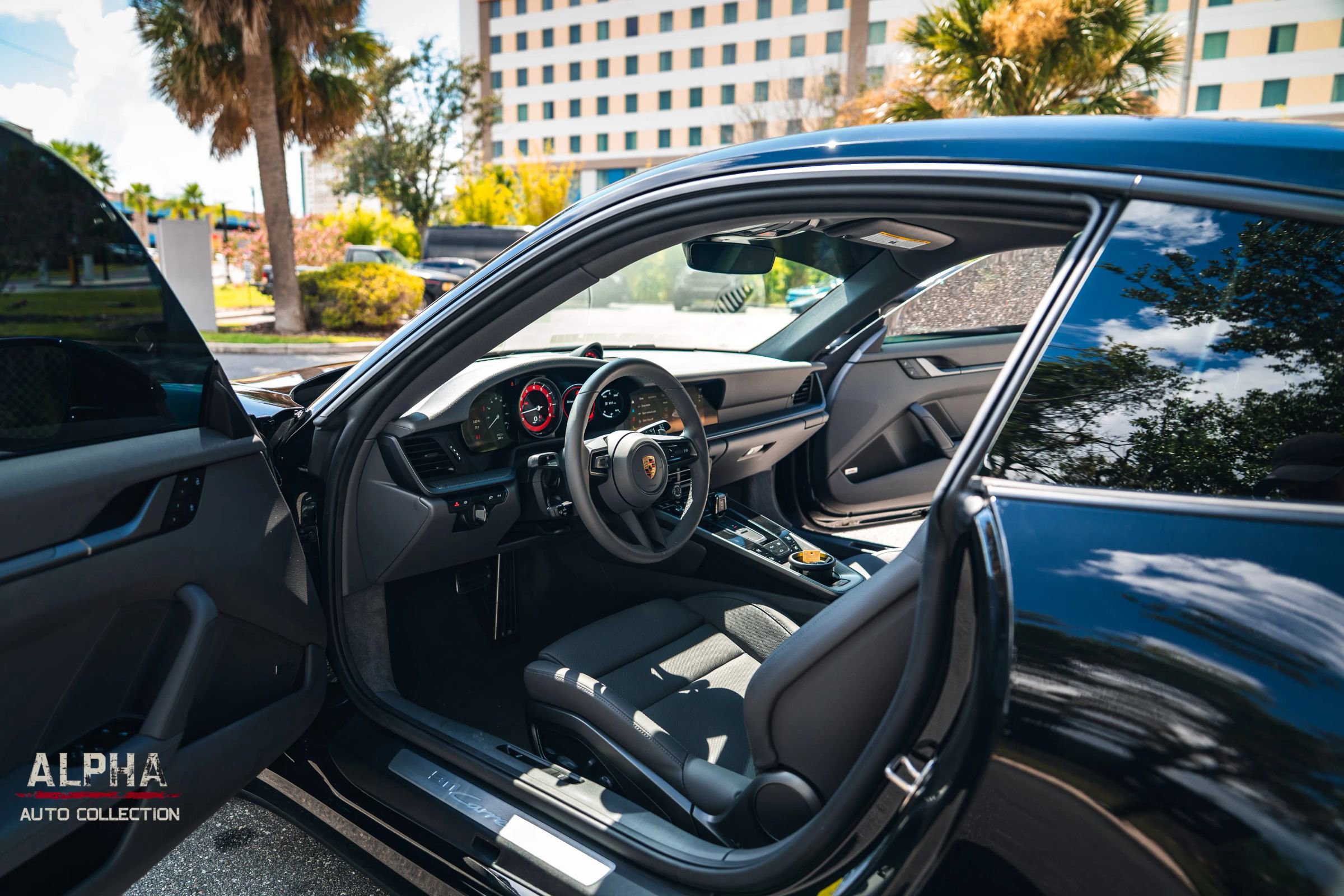 Used 2024 Porsche 911 Carrera image 13