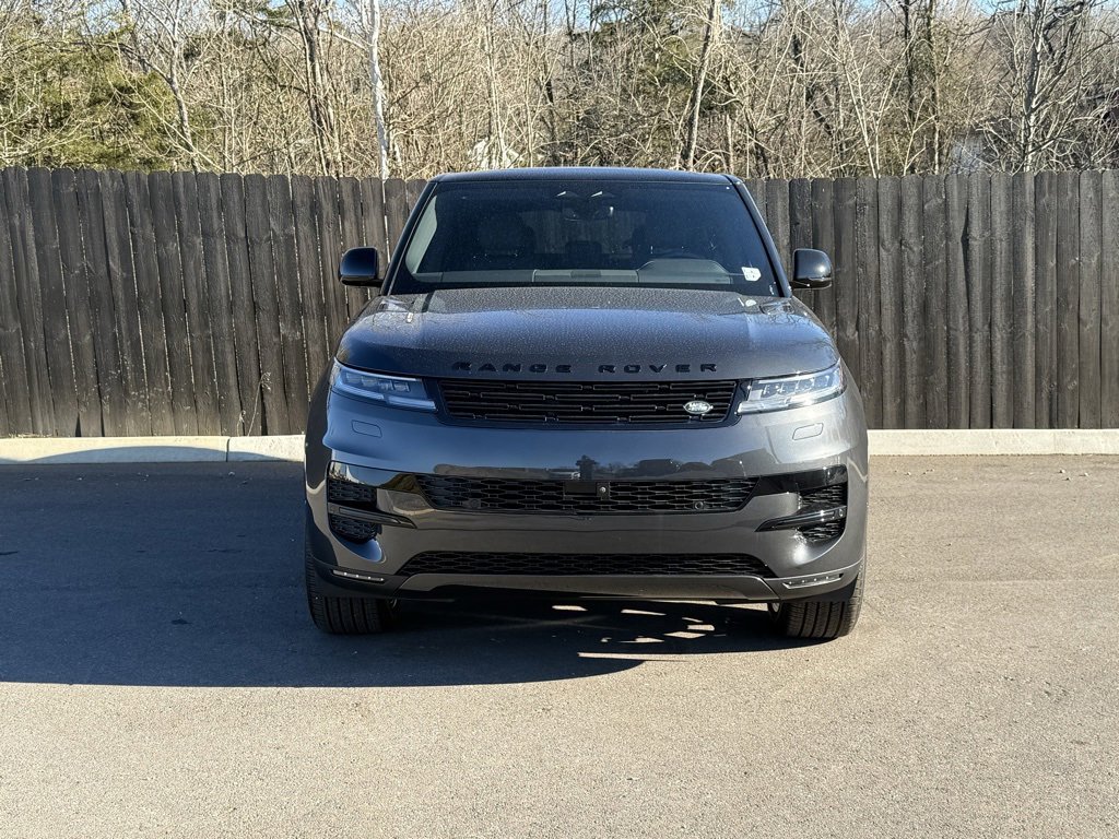 New 2025 Land Rover Range Rover Sport SE image 9