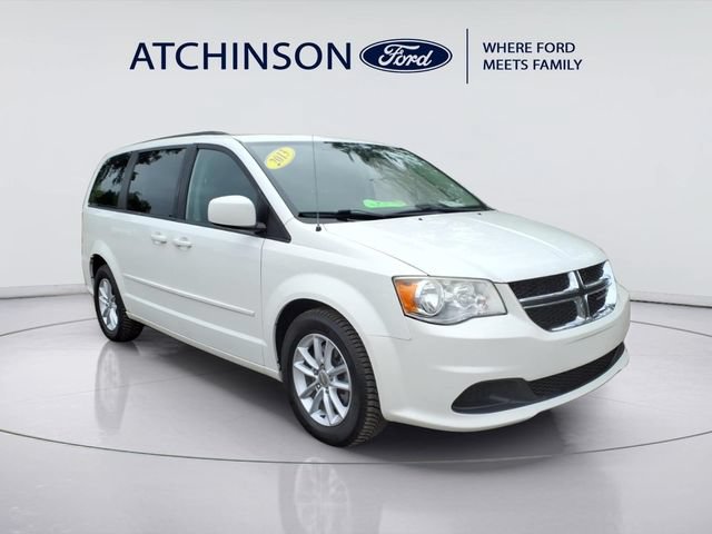 Used 2013 Dodge Grand Caravan SXT FWD image 3