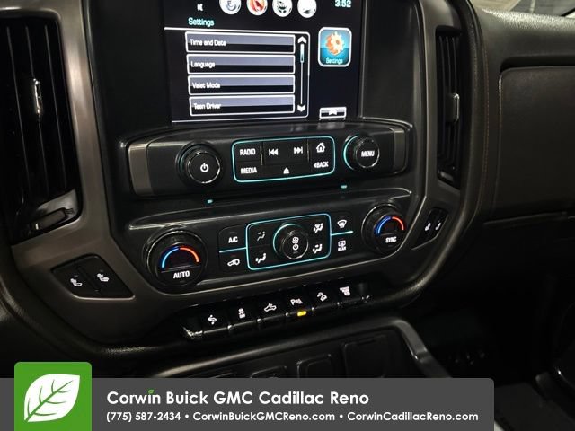 Used 2018 GMC Sierra 2500 SLT w/ All Terrain HD Package AWD/4WD image 28
