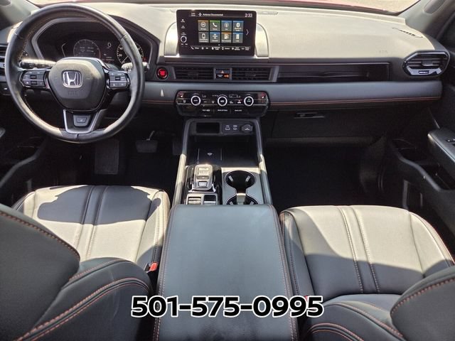 Used 2025 Honda Pilot TrailSport image 17