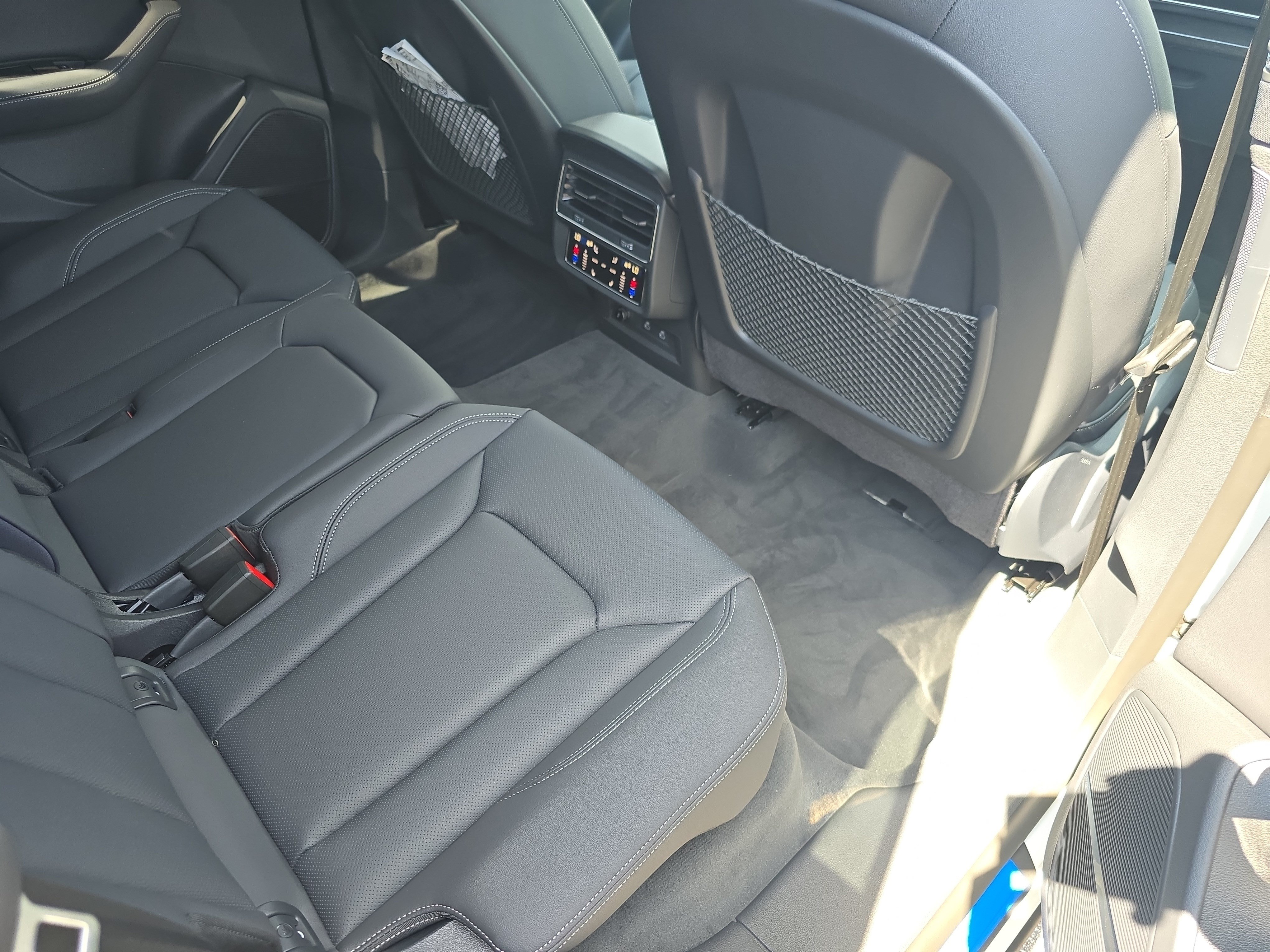 New 2027 Audi Q8 Premium Plus AWD/4WD image 11