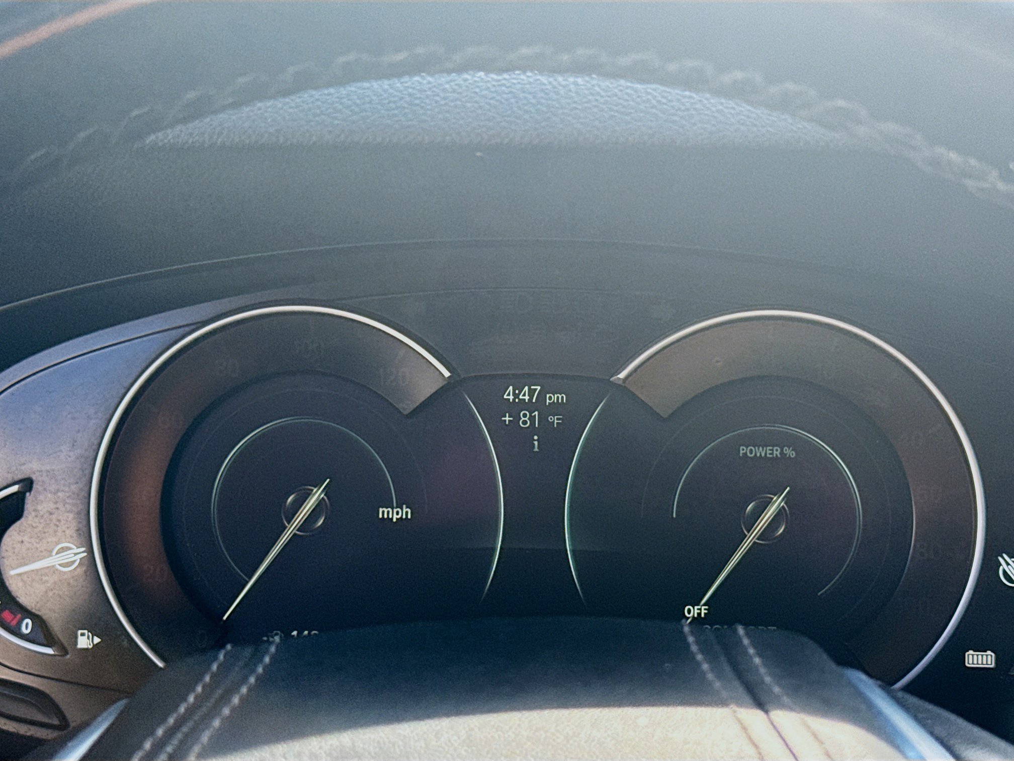Used 2019 BMW 530e w/ Convenience Package RWD image 9