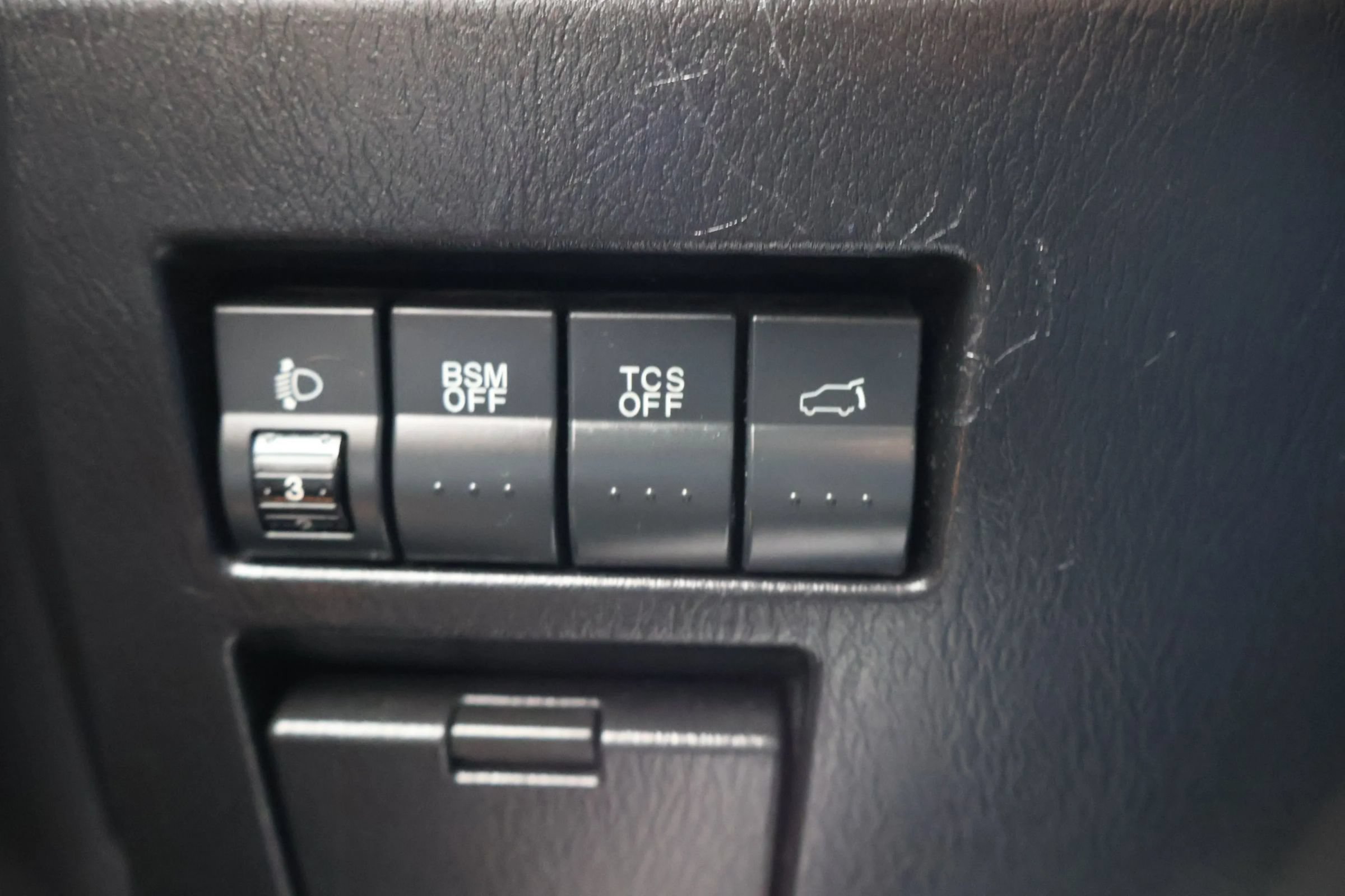 Used 2010 MAZDA CX-9 Grand Touring w/ Moonroof & Bose Audio Pkg AWD/4WD image 23
