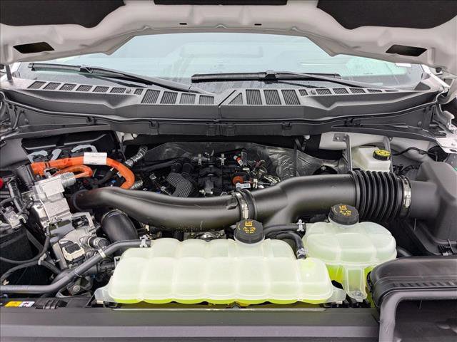 New 2026 Ford F150 Lariat w/ Equipment Group 502A High image 17