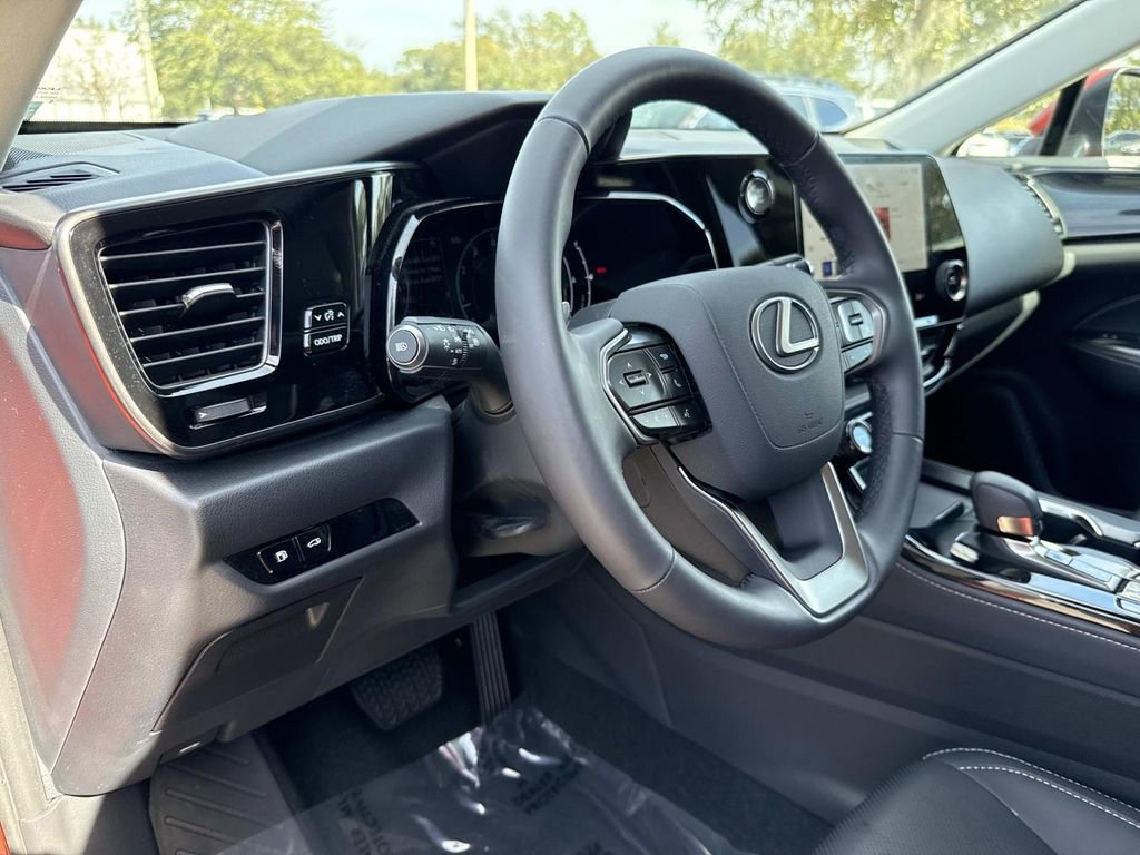 Used 2024 Lexus NX 250 FWD w/ Towing Package (2000 Lbs) image 24