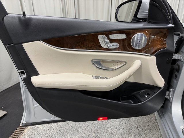 Used 2018 Mercedes-Benz E 300 E 300 image 20