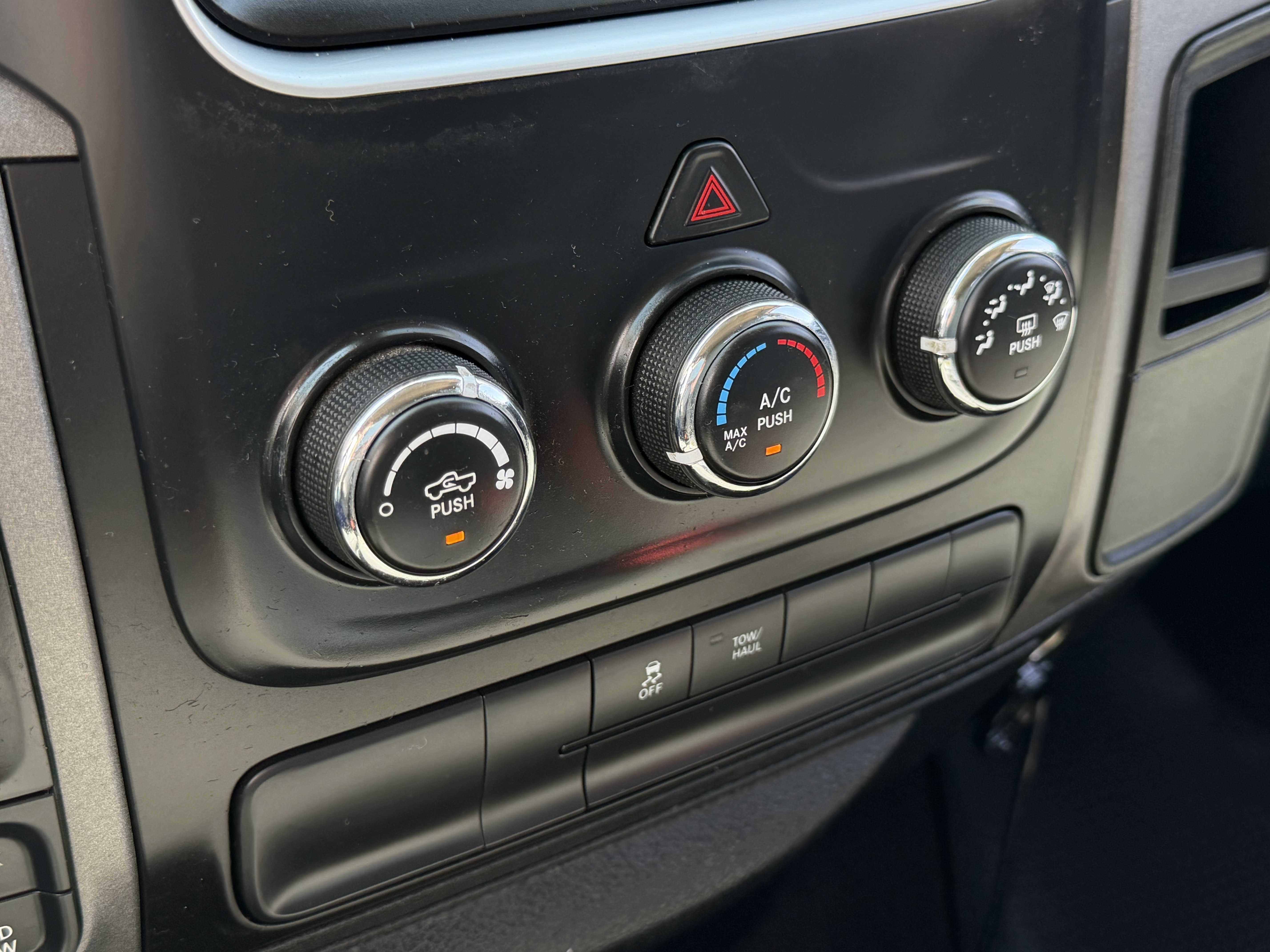 Used 2014 RAM 1500 Tradesman w/ Popular Equipment Group AWD/4WD image 23
