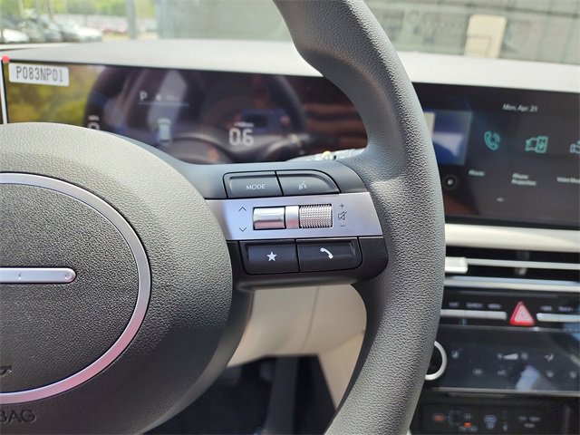 New 2025 Hyundai Tucson SEL image 28