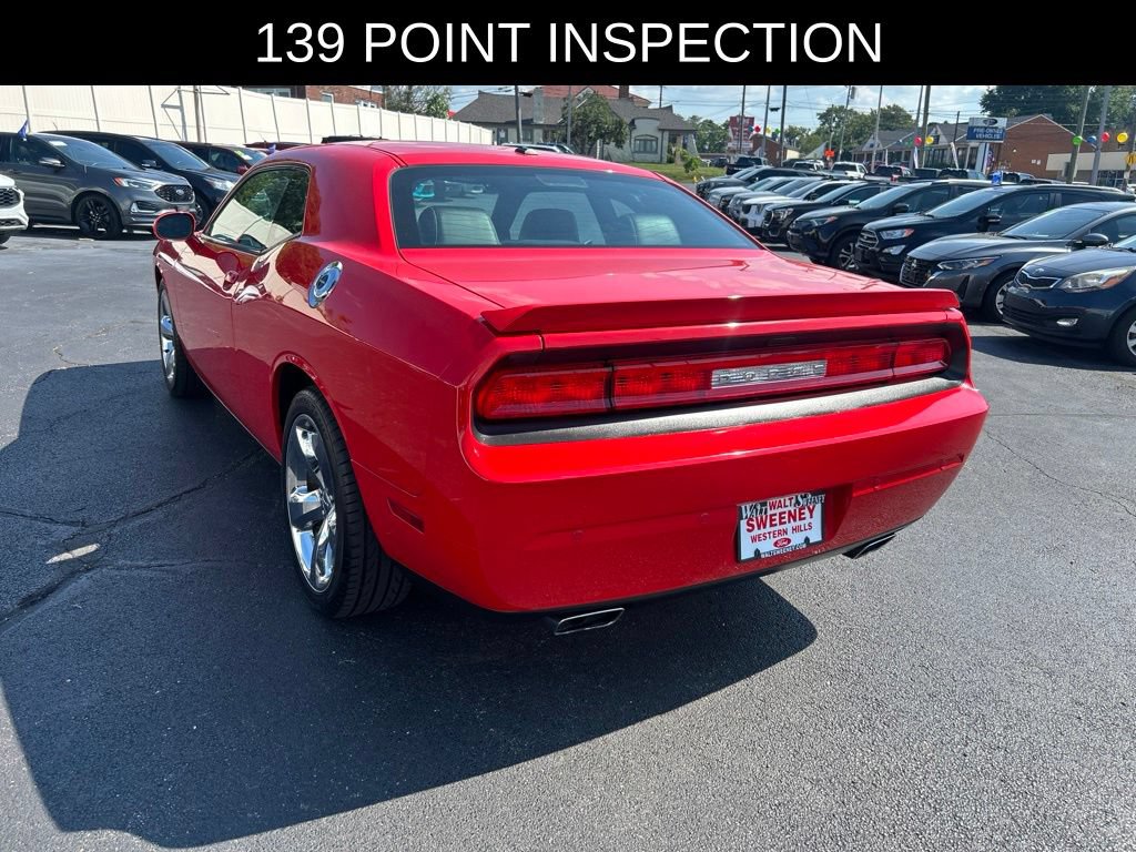 Used 2014 Dodge Challenger SXT Plus RWD image 3