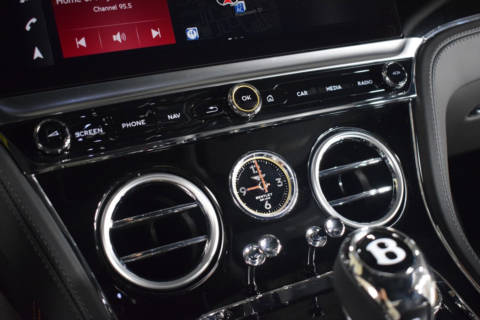 New 2025 Bentley Continental GT image 30