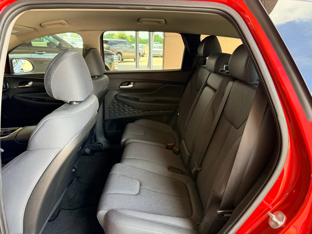 Used 2023 Hyundai Santa Fe SEL w/ Cargo Package AWD/4WD image 25