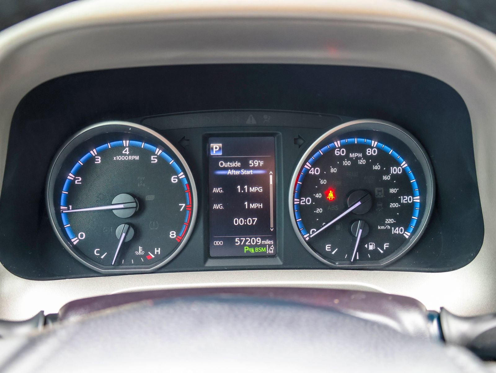 Used 2018 Toyota RAV4 XLE FWD image 15