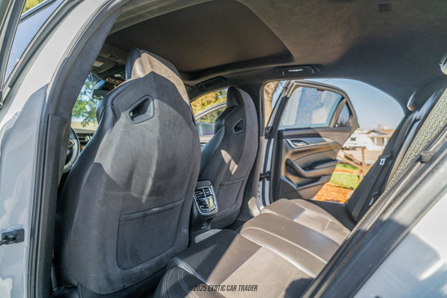 Used 2018 Cadillac CTS V w/ Luxury Package image 53