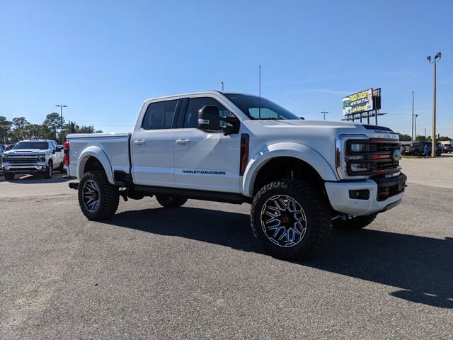 New 2026 Ford F250 Lariat w/ Black Appearance Package image 2