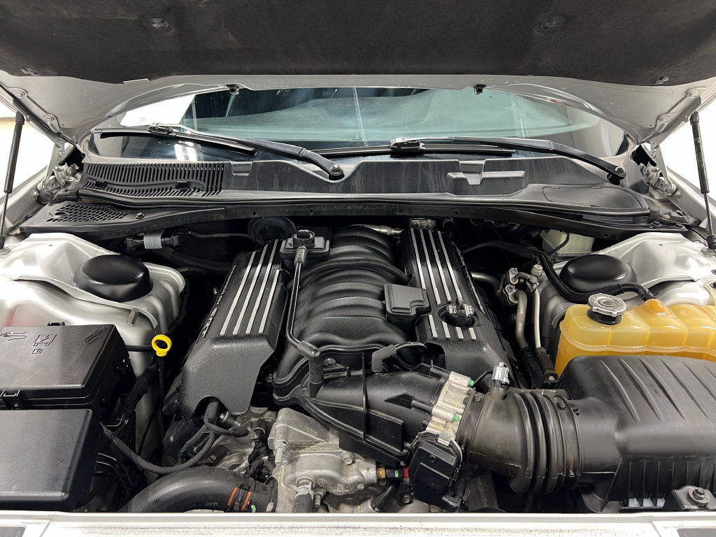 Used 2019 Dodge Challenger R/T Scat Pack w/ Plus Package RWD image 29