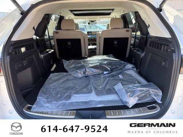 New 2026 MAZDA CX-90 Plug-In Hybrid w/Premium Sport AWD/4WD image 16