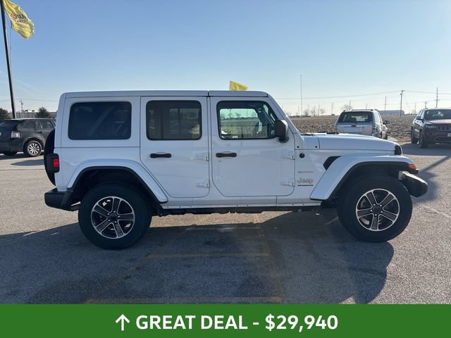 Used 2023 Jeep Wrangler Unlimited Sahara AWD/4WD image 12