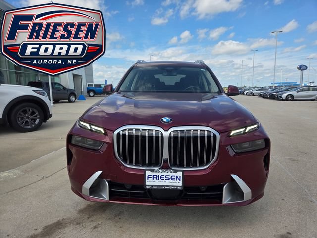 Used 2024 BMW X7 xDrive40i w/ Climate Comfort Package AWD/4WD image 2