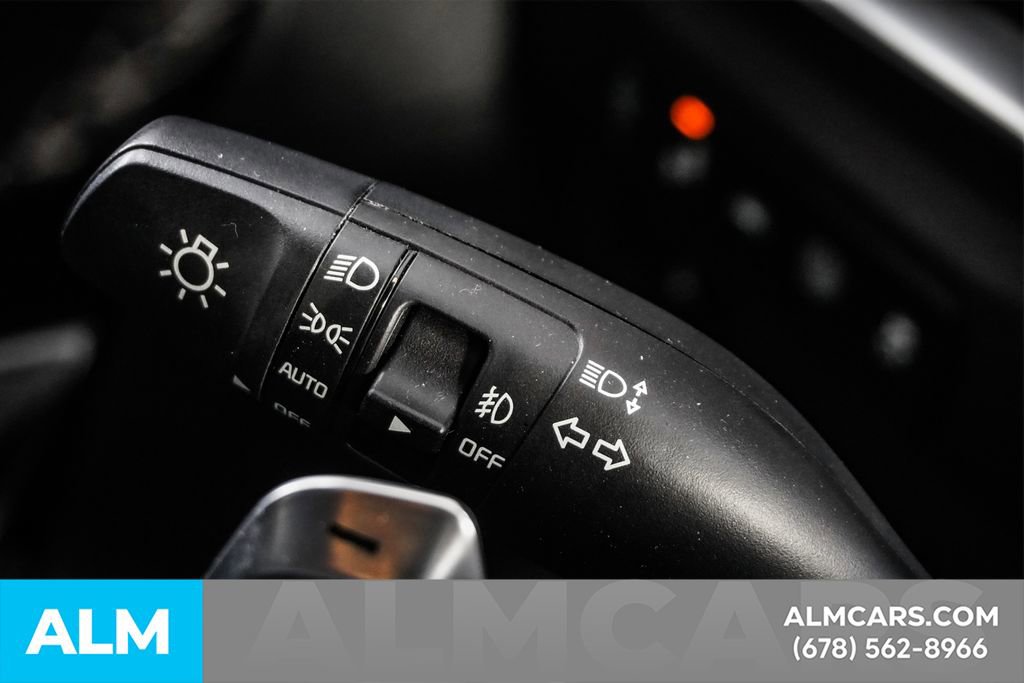 Used 2022 Kia Niro Touring Special Edition image 29